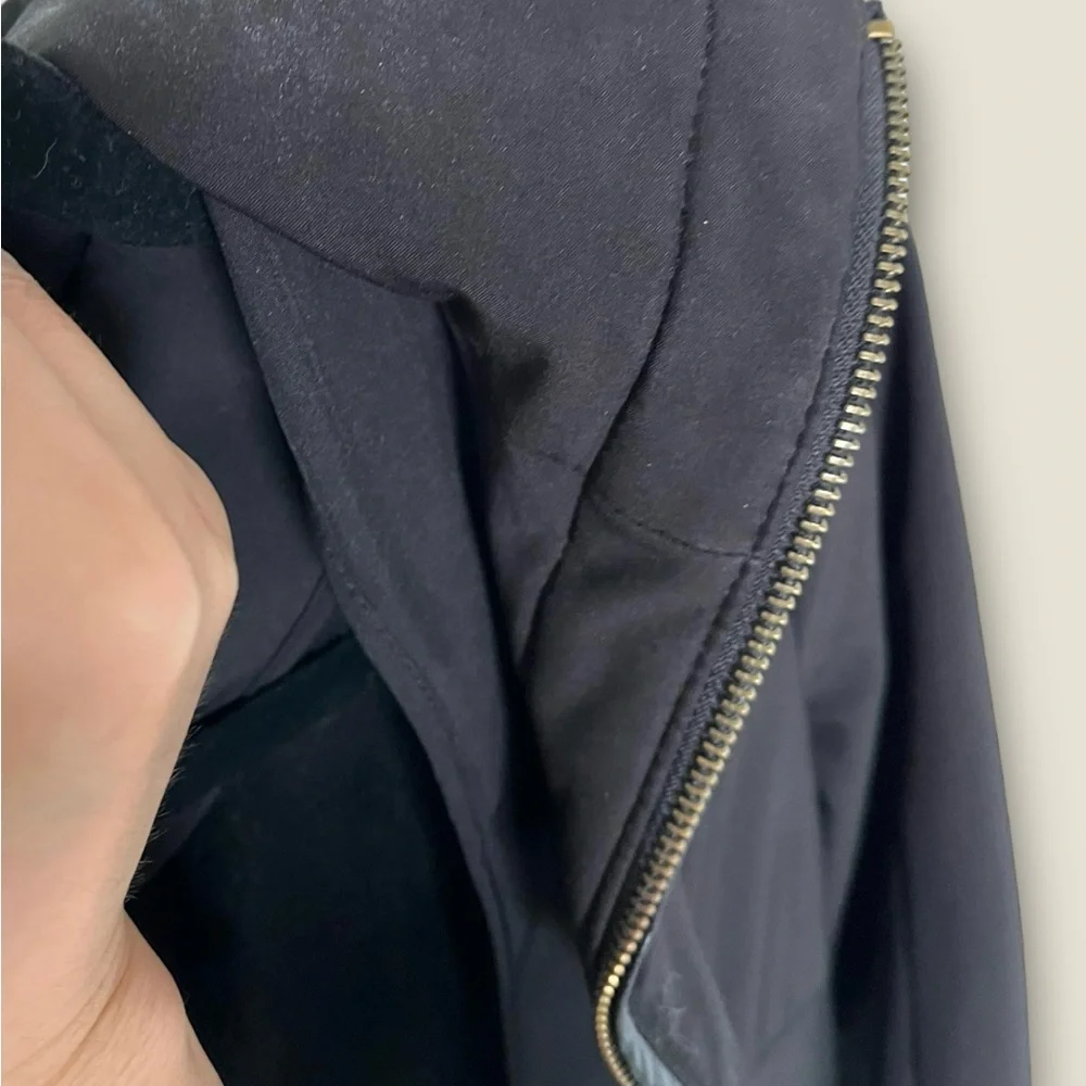 Michael Kors Trench Coat Women's M Black Wt Gold Accents Lined Polyester STAINED
